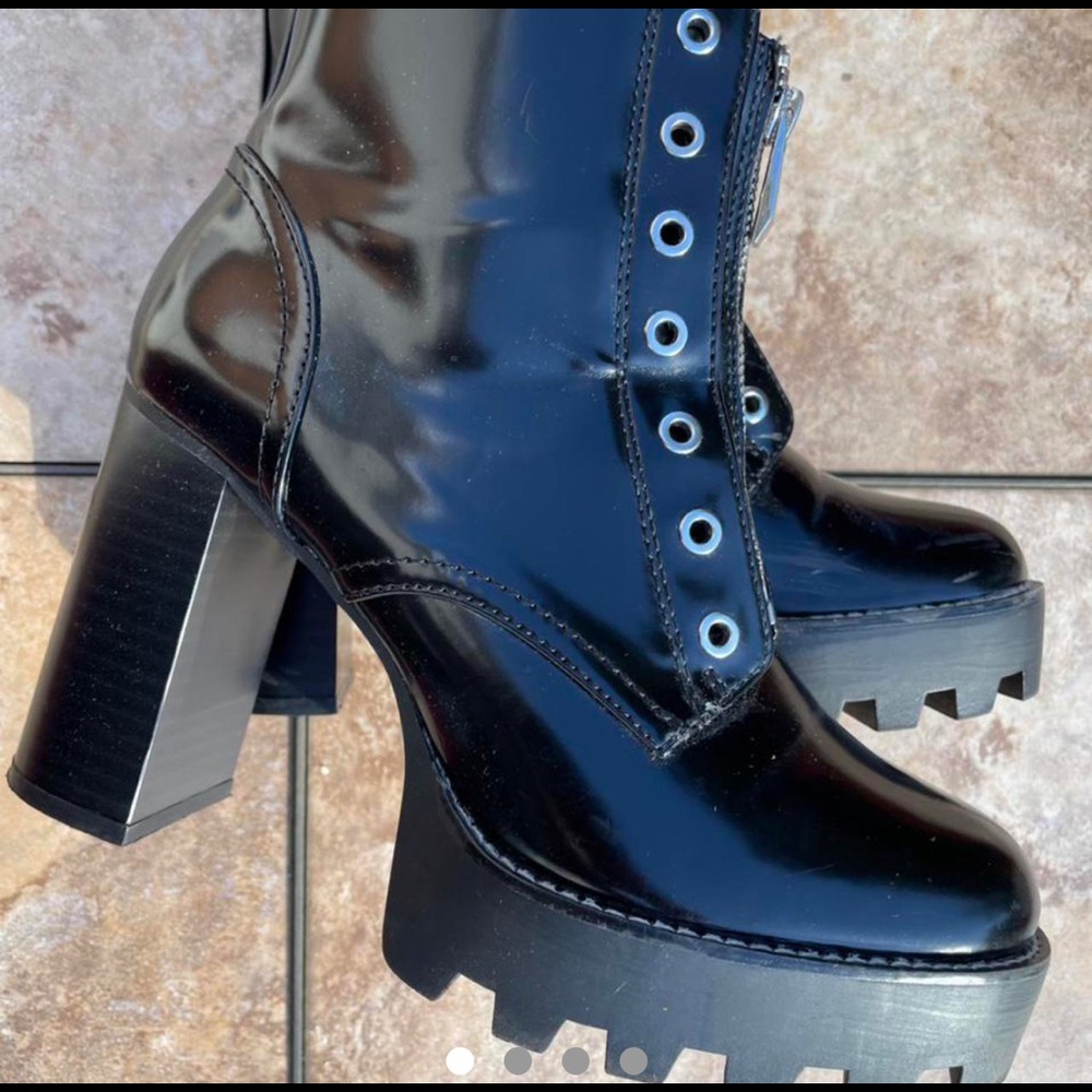 Black Booties 3.5”